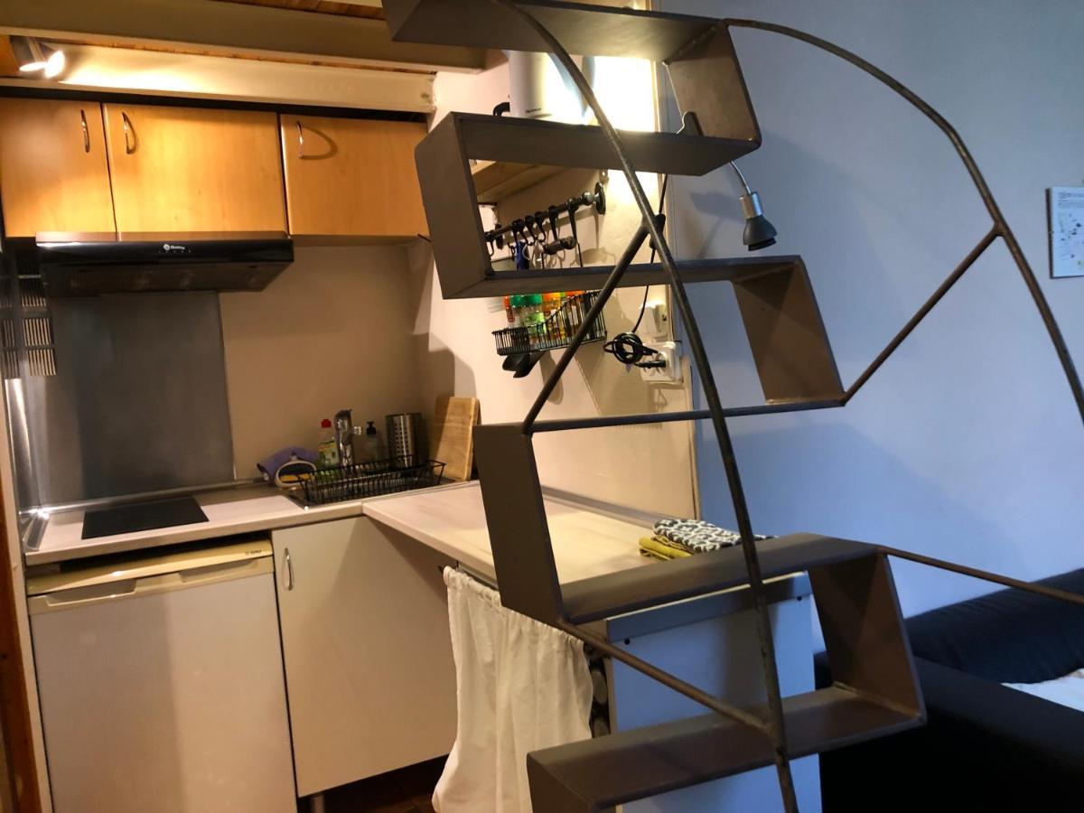 Estudio Finestrelles Barcelona Apartment